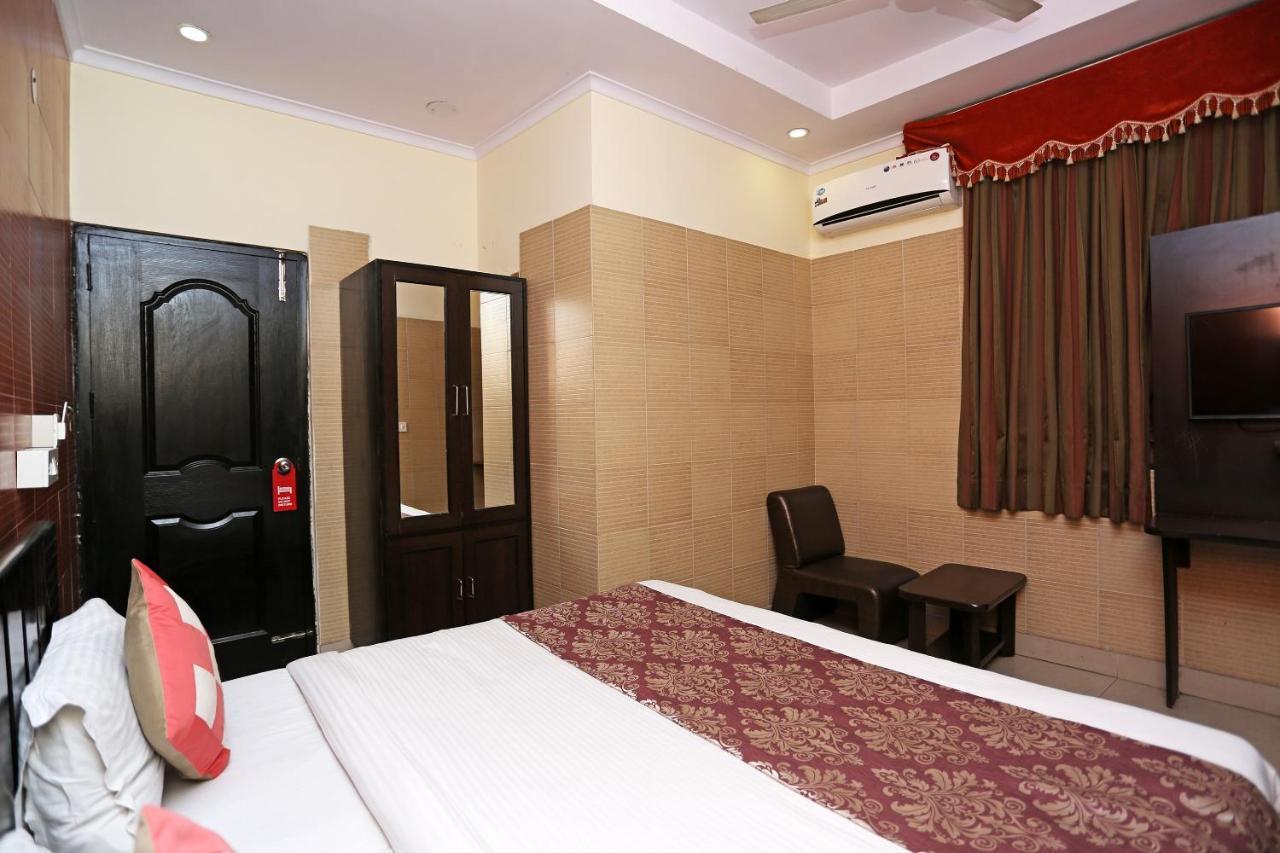 Hotel Oyo Flagship 14164 Satwah 29 New Delhi